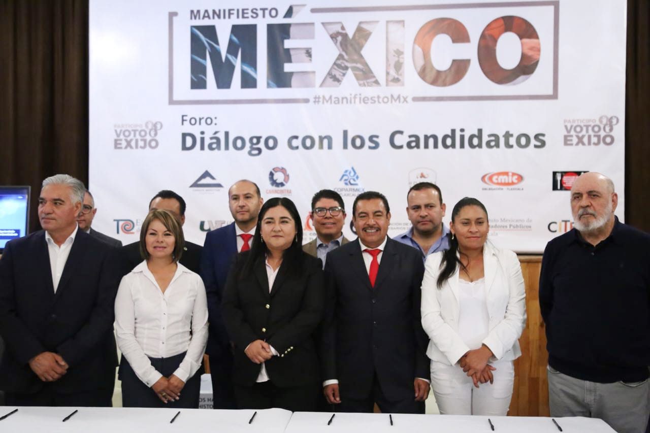 Anabel Alvarado demuestra conocimiento y experiencia en foro de Coparmex